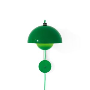 Flowerpot VP8 væglampe af Verner Panton (Signal green, Med ledning)