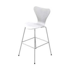 3197 Høj barstol af Arne Jacobsen (Uden polstring, Farvet ask, Hvid)